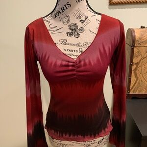Wrapper ombre red long sleeve top